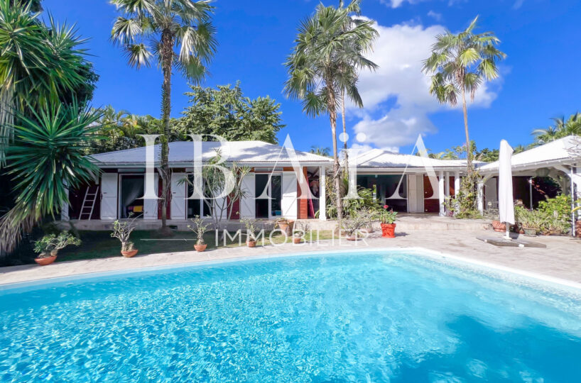 Agence IBAIA Immobilier - ARNOUVILLE   VILLA 4 CHAMBRES AVEC PISCINE