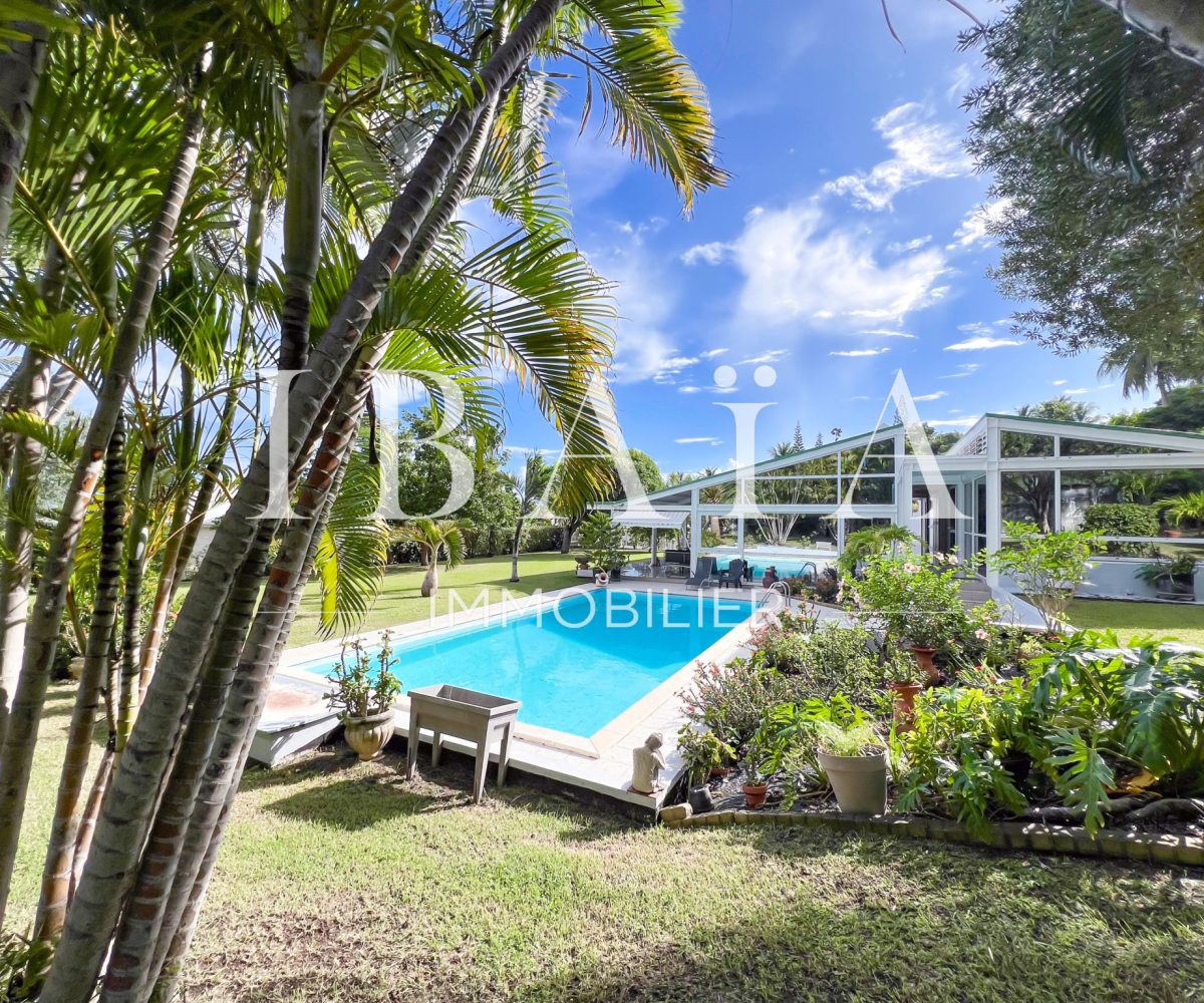 Agence IBAIA Immobilier - EXCLUSIVITÉ - LE MOULE - PROPRIÉTÉ AVEC ACCÈS PLAGE