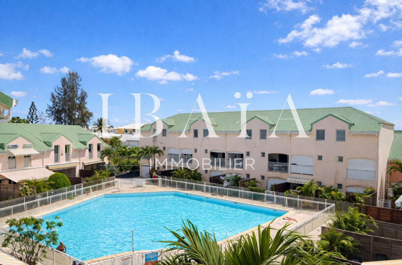 Agence IBAIA Immobilier - EXCLUSIVITÉ - SAINT-FRANÇOIS - T3 EN DUPLEX AVENUE DE L'EURO