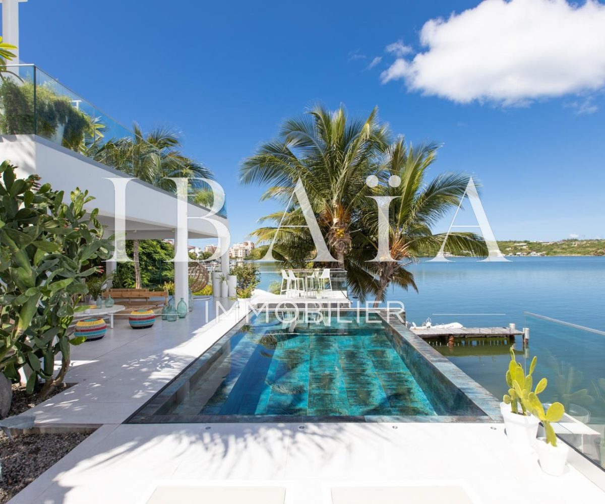 Agence IBAIA Immobilier - SINT-MAARTEN - VILLA D'EXCEPTION AU BORD DE L'EAU
