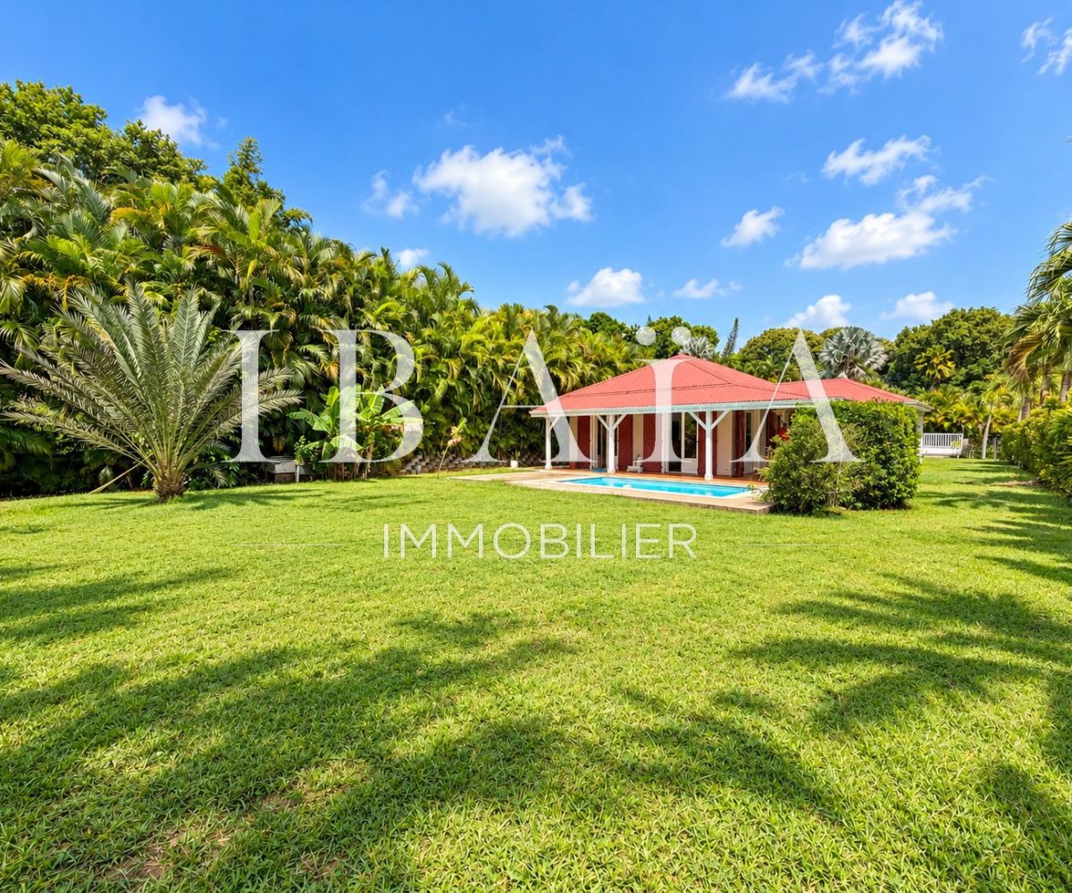 Agence IBAIA Immobilier - EXCLUSIVITÉ - LA GRIPPIÈRE - VILLA 3 CHAMBRES AVEC PISCINE