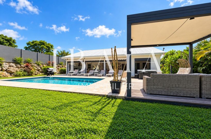 Agence IBAIA Immobilier - EXCLUSIVITÉ - POINTE DES CHÂTEAUX - VILLA 4 CHAMBRES AVEC PI
